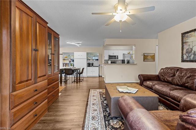 3848 Lasalle Dr Apt 101, Virginia Beach, VA 23453