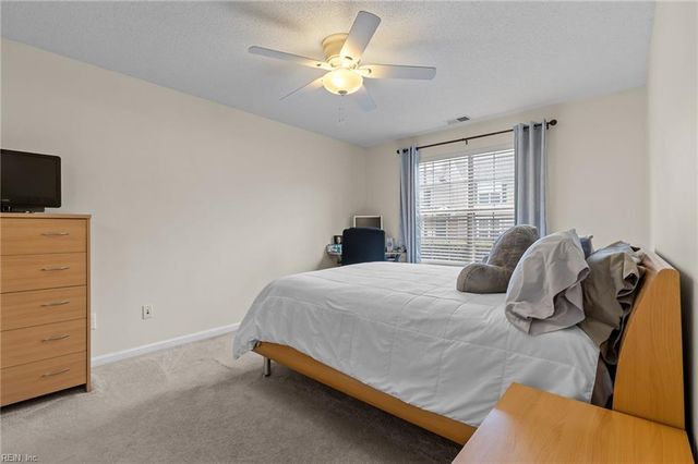 3848 Lasalle Dr Apt 101, Virginia Beach, VA 23453