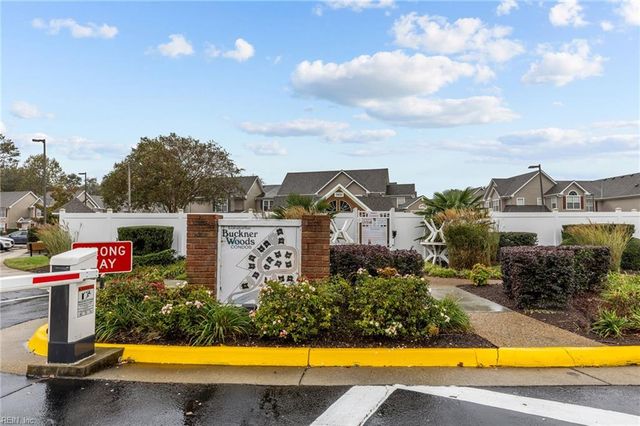 3848 Lasalle Dr Apt 101, Virginia Beach, VA 23453