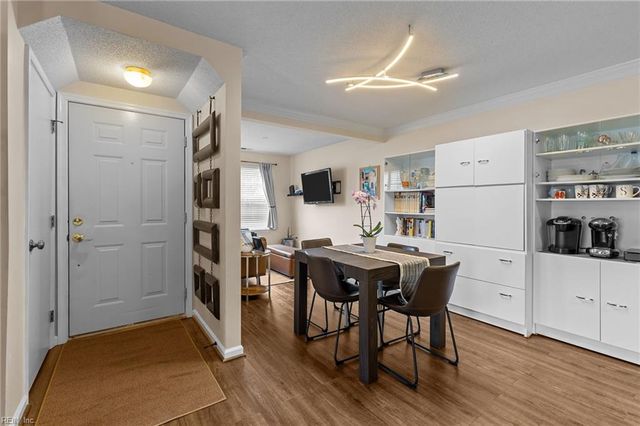 3848 Lasalle Dr Apt 101, Virginia Beach, VA 23453