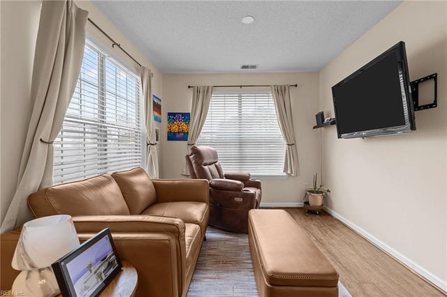 3848 Lasalle Dr Apt 101, Virginia Beach, VA 23453