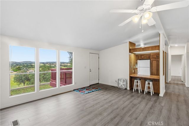 10580 Thompson, Valley Springs, CA 95252