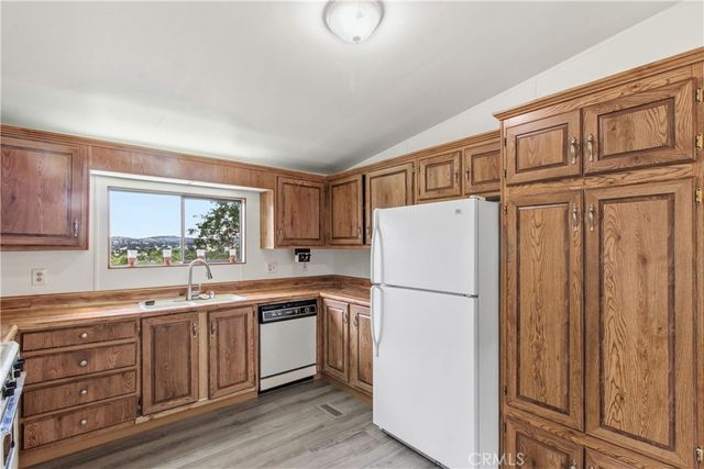 10580 Thompson, Valley Springs, CA 95252
