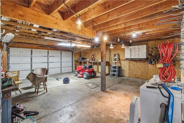 10580 Thompson, Valley Springs, CA 95252