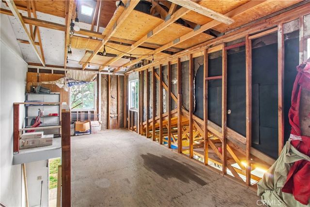 10580 Thompson, Valley Springs, CA 95252
