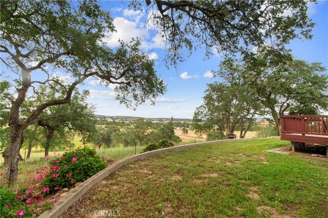 10580 Thompson, Valley Springs, CA 95252