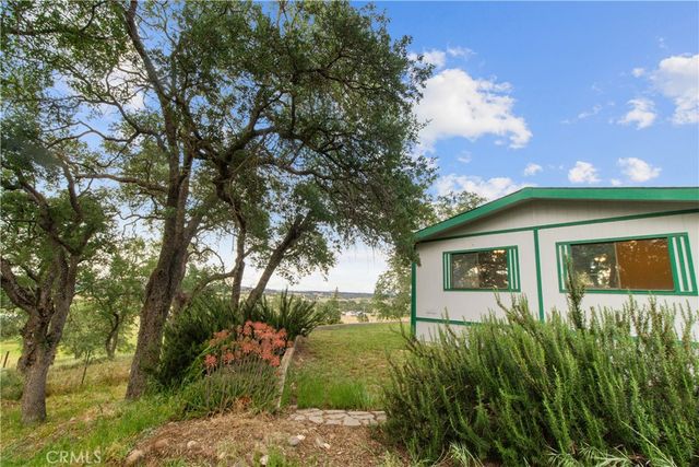 10580 Thompson, Valley Springs, CA 95252