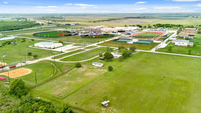 2303 Perryman Avenue, Palacios, TX 77465