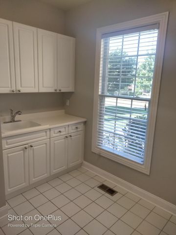 2006 Lincoln Rd, Spring Hill, TN 37174