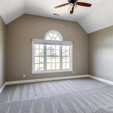 2006 Lincoln Rd, Spring Hill, TN 37174