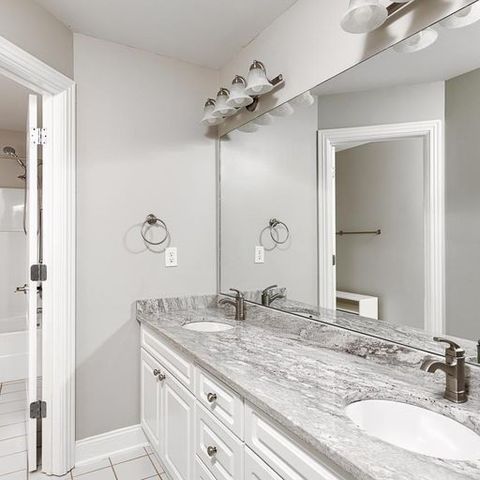 2006 Lincoln Rd, Spring Hill, TN 37174
