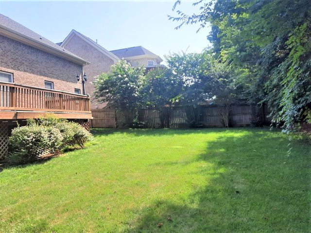 2006 Lincoln Rd, Spring Hill, TN 37174