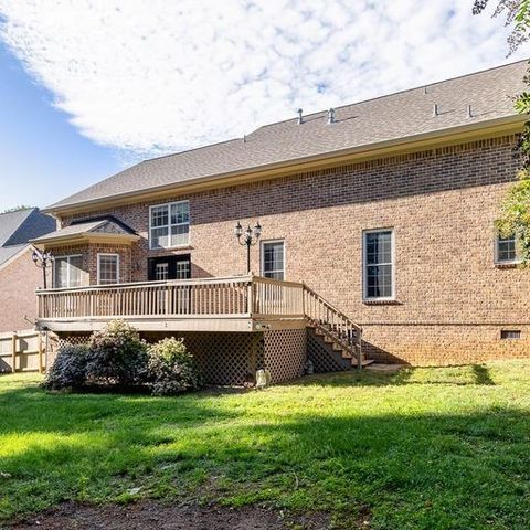 2006 Lincoln Rd, Spring Hill, TN 37174