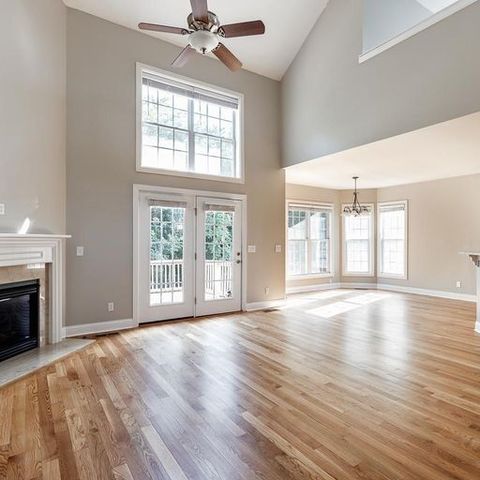 2006 Lincoln Rd, Spring Hill, TN 37174