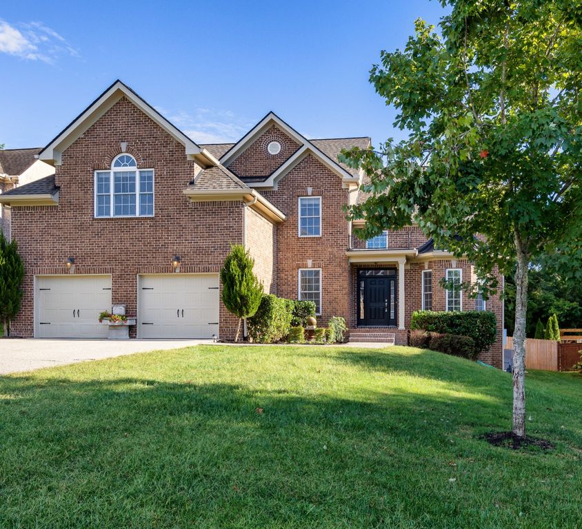 2006 Lincoln Rd, Spring Hill, TN 37174