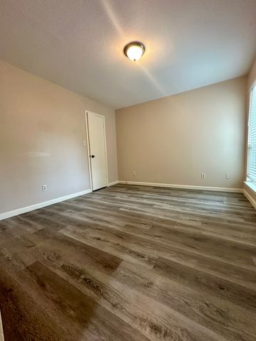 3043 Allister Street, Dallas, TX 75229