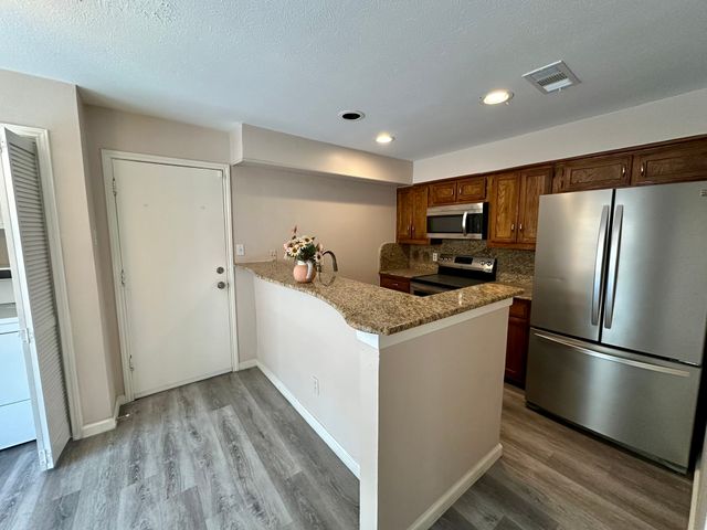 3043 Allister Street, Dallas, TX 75229