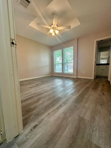 3043 Allister Street, Dallas, TX 75229