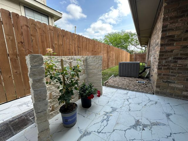 3043 Allister Street, Dallas, TX 75229