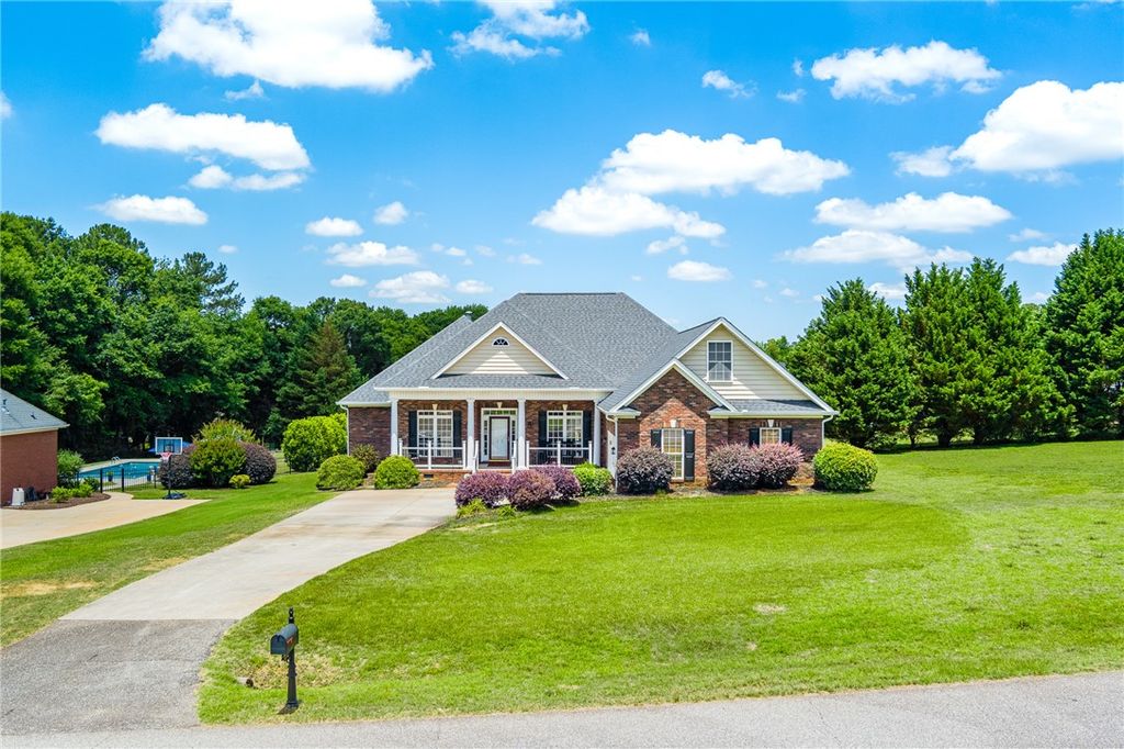 123 McPhail Farm Circle, Anderson, SC 29621