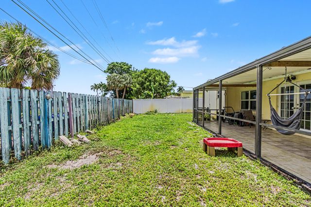 3201 Liberty Street, Hollywood, FL 33021