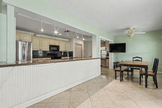 3201 Liberty Street, Hollywood, FL 33021