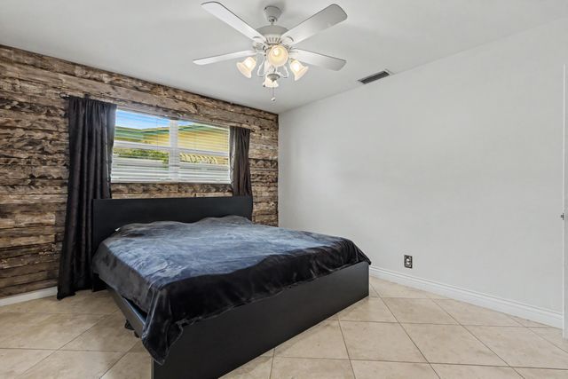 3201 Liberty Street, Hollywood, FL 33021