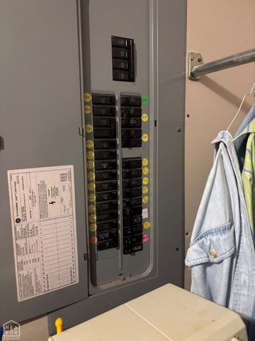 109 N Lakeside Lane, Newport, AR 72112