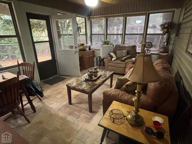 109 N Lakeside Lane, Newport, AR 72112