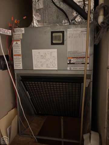 109 N Lakeside Lane, Newport, AR 72112