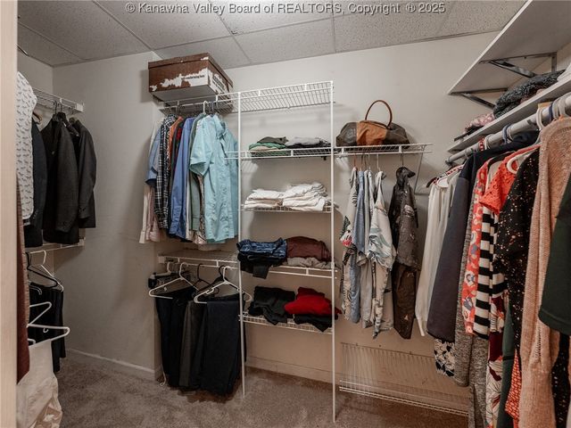 118 Deer Valley Drive, Hurricane, WV 25526