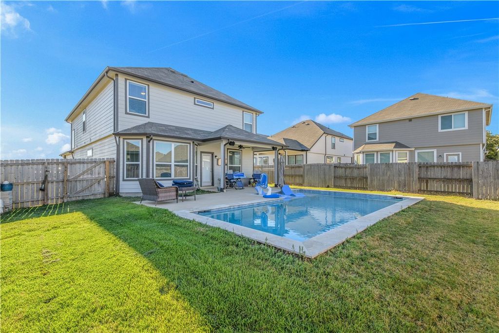 4705 Milagro Loop, Bryan, TX 77807 — exterior
