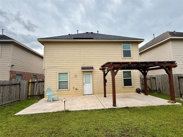 2042 Nichole Woods Drive, Houston, TX 77047