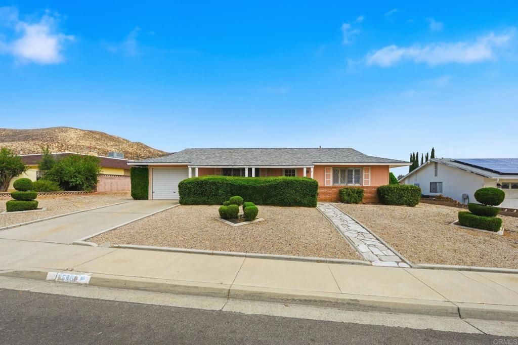 25680 Hartwick Road, Menifee, CA 92586