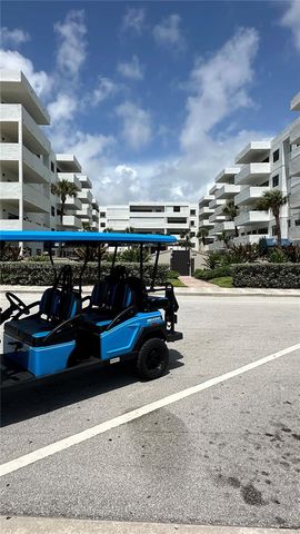 330 SE 20th Ave 303, Deerfield Beach, FL 33441