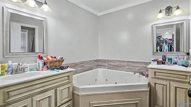 15530 Curtis Lane, Athens, AL 35611