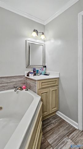 15530 Curtis Lane, Athens, AL 35611