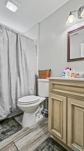 15530 Curtis Lane, Athens, AL 35611