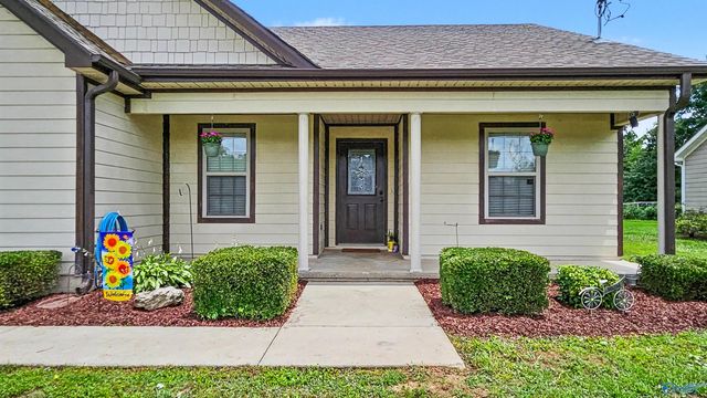 15530 Curtis Lane, Athens, AL 35611