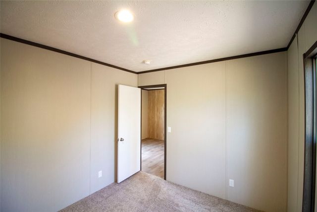 9690 Country Living Drive, Haughton, LA 71037