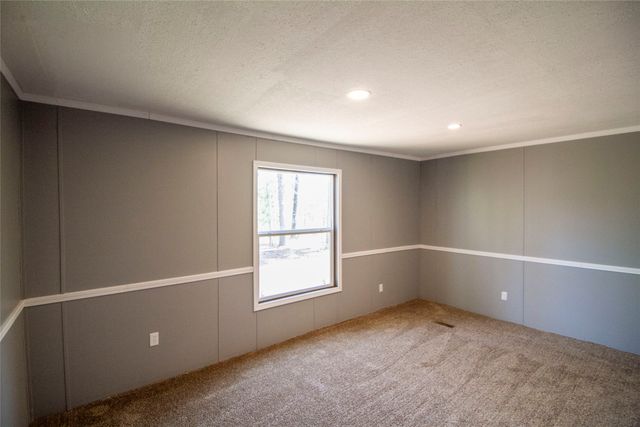 9690 Country Living Drive, Haughton, LA 71037