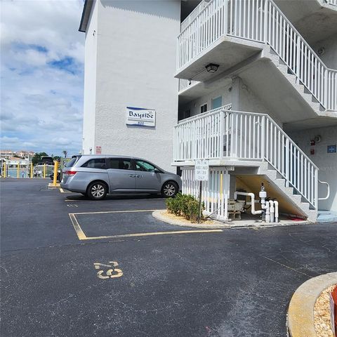 800 BAYWAY BOULEVARD 28, Clearwater Beach, FL 33767