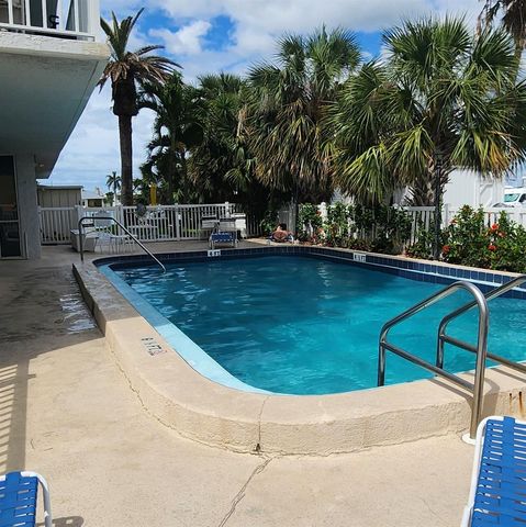 800 BAYWAY BOULEVARD 28, Clearwater Beach, FL 33767