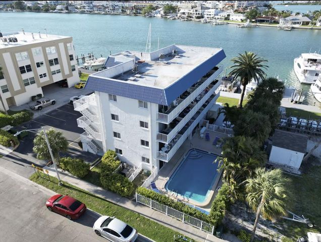800 BAYWAY BOULEVARD 28, Clearwater Beach, FL 33767