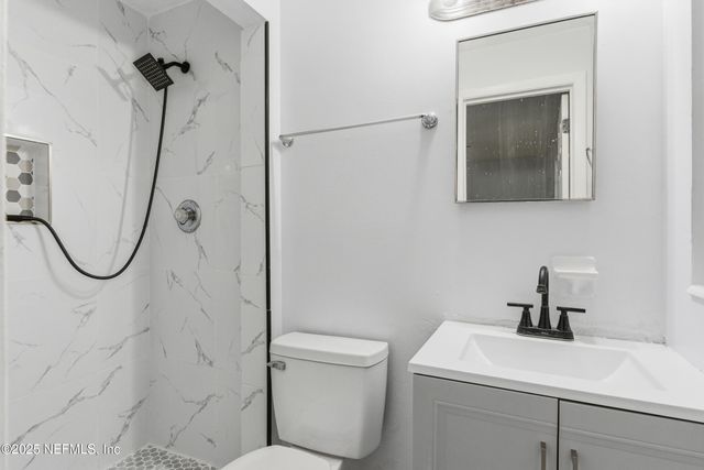 4663 ROANOKE Boulevard, Jacksonville, FL 32208