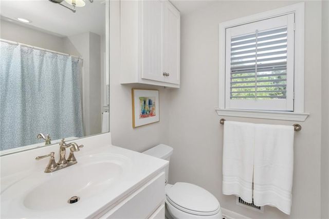 460 Winslow Drive, Mobile, AL 36608