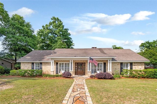460 Winslow Drive, Mobile, AL 36608