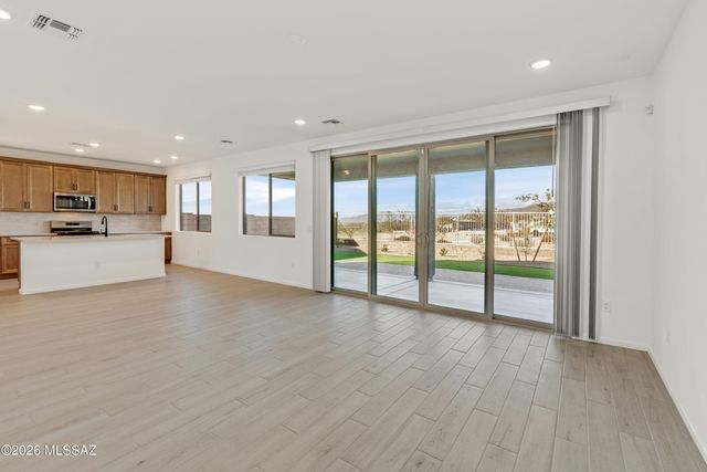 14027 E Squamata Way, Vail, AZ 85641