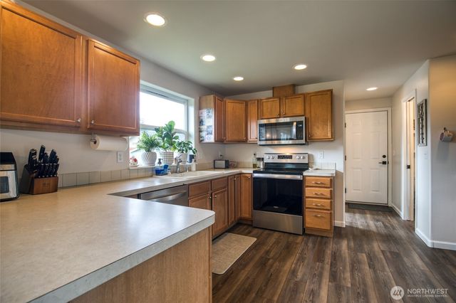 603 Troon Avenue, Cosmopolis, WA 98537