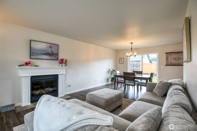 603 Troon Avenue, Cosmopolis, WA 98537